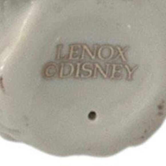 Lenox Disney Mickey & Friends Mickey's Flowers for You Figurine Classic Edition - Picture 13 of 13